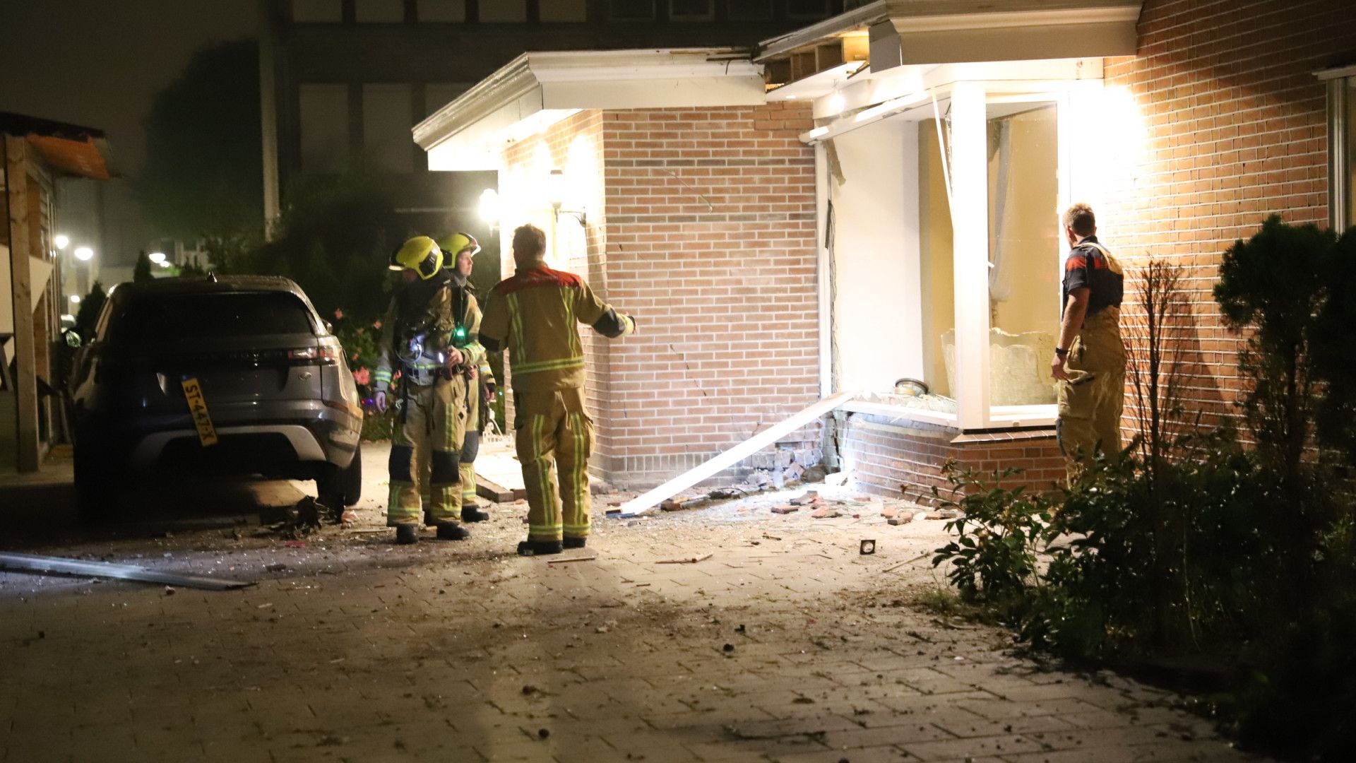 Woning Zwaar Beschadigd Na Explosie In Den Haag: 'Trilde Mijn Bed Uit ...