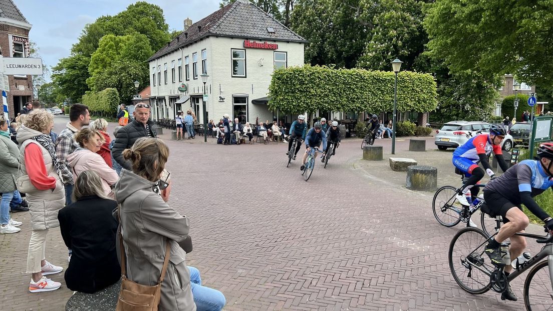 Aanmoedigingen voor de fietsers