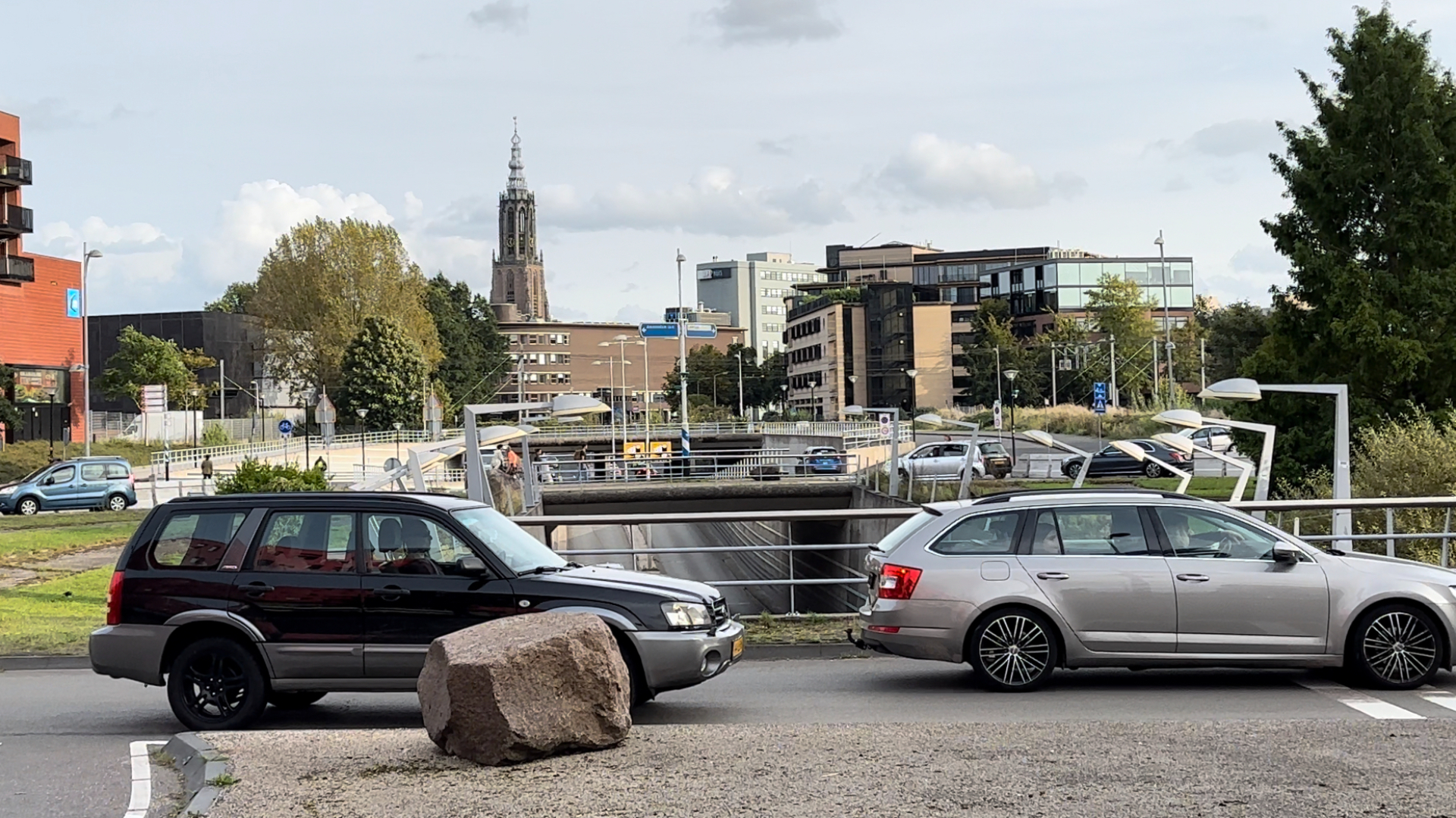 Doorstroming Van Het Verkeer Bij De Nieuwe Poort Gaat Op De Derde ...