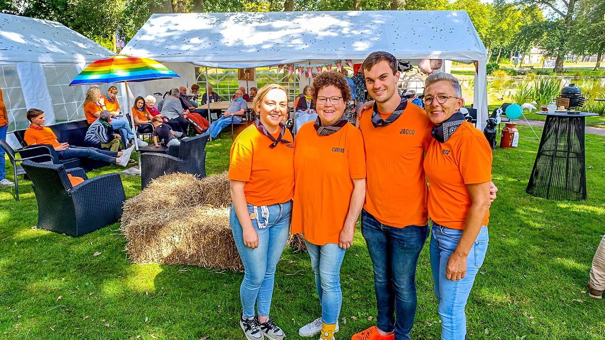 Zorgcentrum in Slagharen wordt boerencamping voor ouderen: “Het is fantastisch hier”