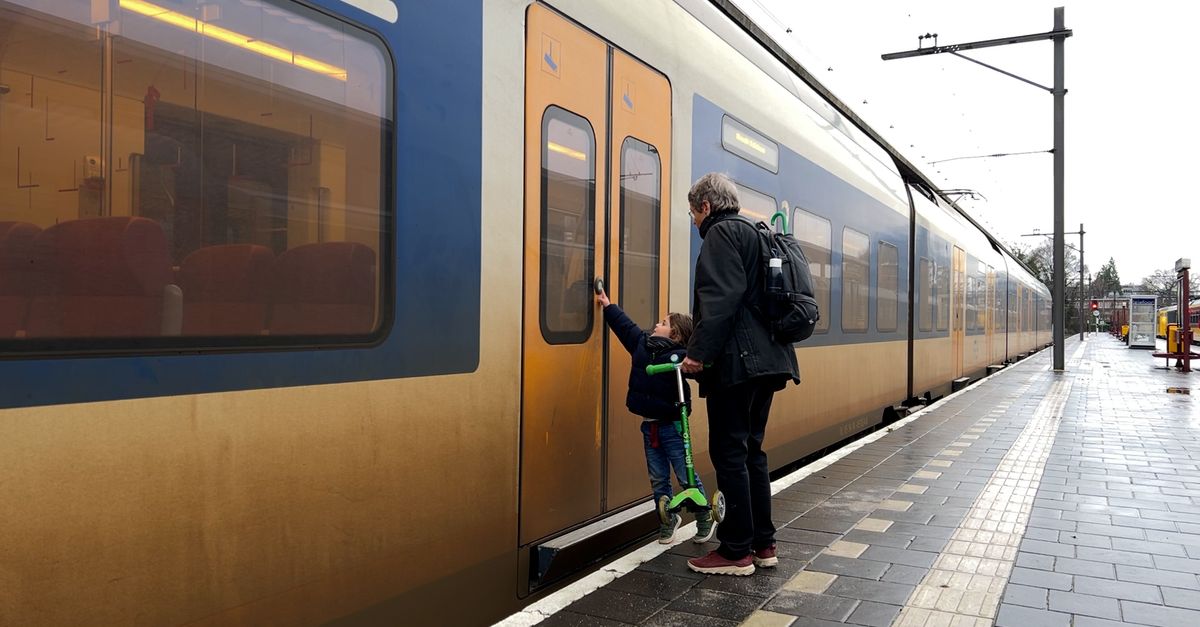 Trein naar Spoorwegmuseum blijft rijden - RTV Utrecht