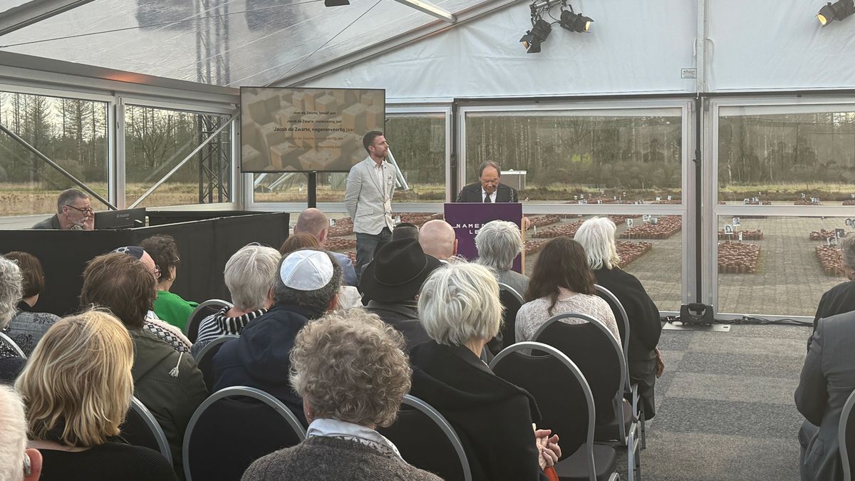 Na zes dagen en vijf nachten namen lezen is het stil in Kamp Westerbork
