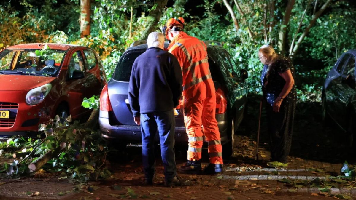 Echtpaar heeft vermiste auto terug dankzij geluk bij ongeluk: 'Dacht dat-ie de grens over was'