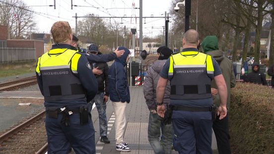 Tweede Kamer stemt voor meer bevoegdheden boa's op treinlijn Emmen-Zwolle Home