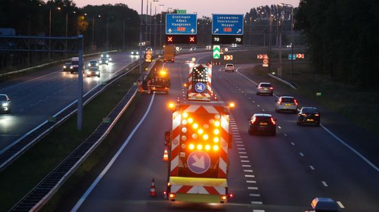 A28 tussen Staphorst en Meppel dicht na ongeluk. A28 tussen Staphorst en Meppel dicht na ongeluk.