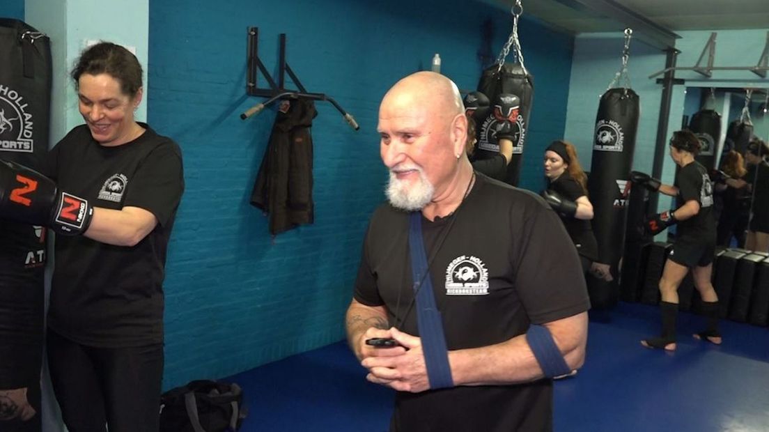 Joop Ubeda geeft nog altijd kickbokslessen