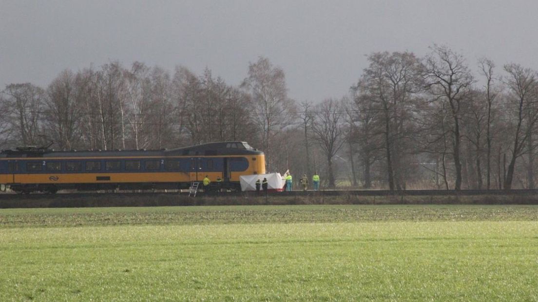 Automobilist omgekomen na botsing met trein in Rijssen