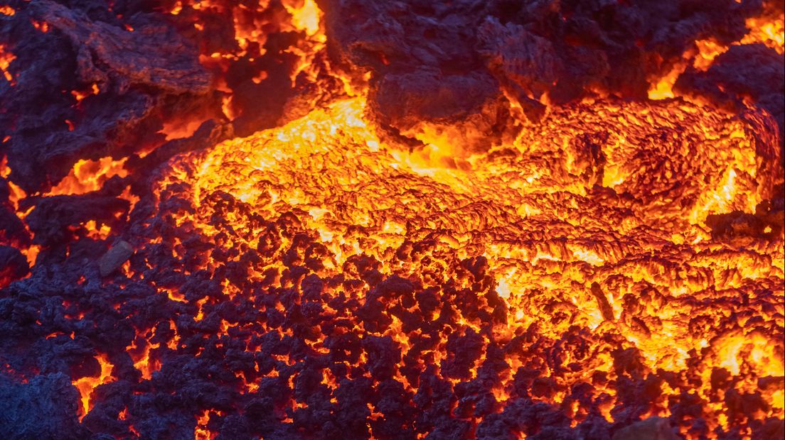 Lava van de vulkaan Meridalur 