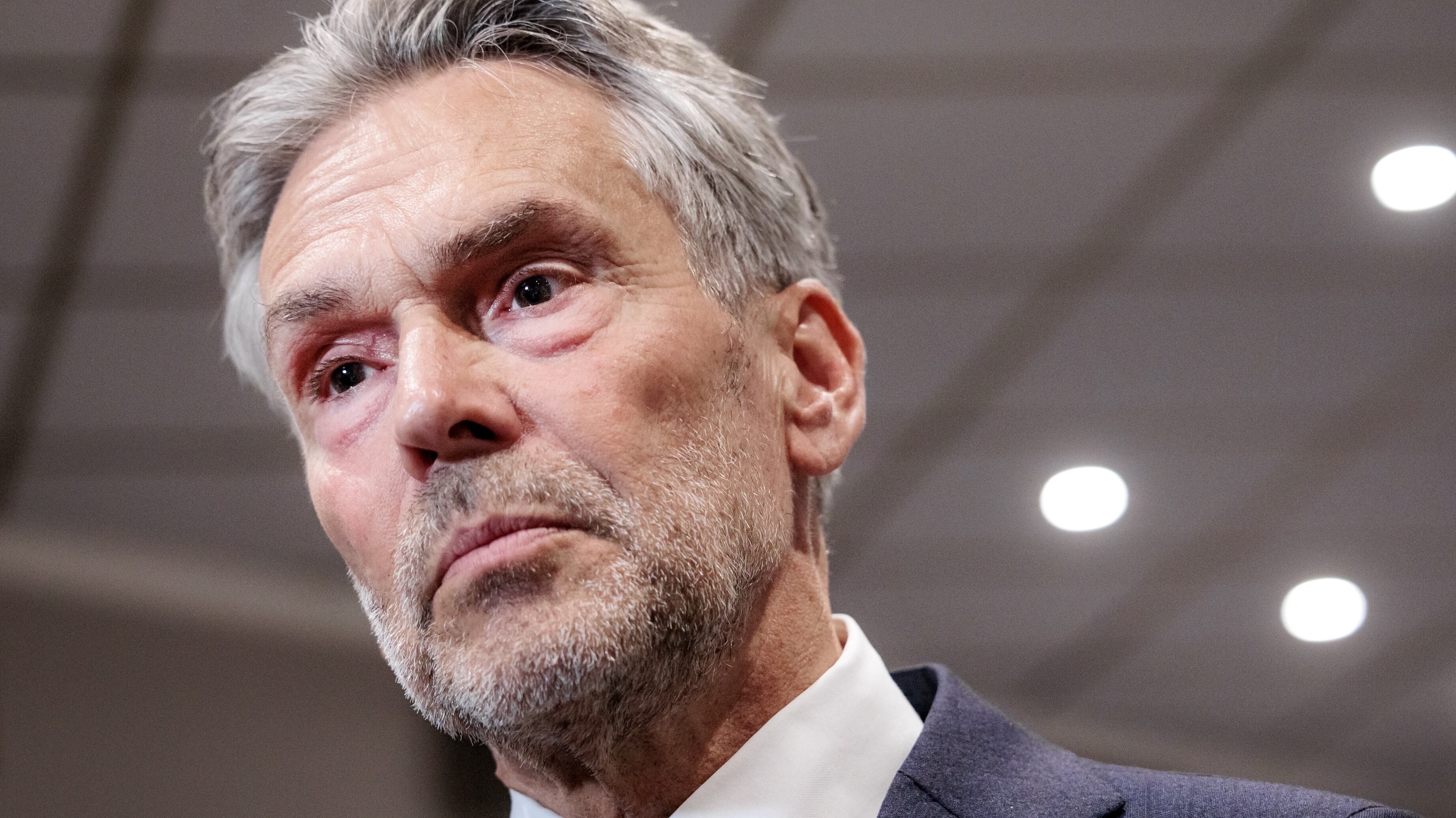 Minister-presidint Dick Schoof: "De Lelylijn is niet van de baan"