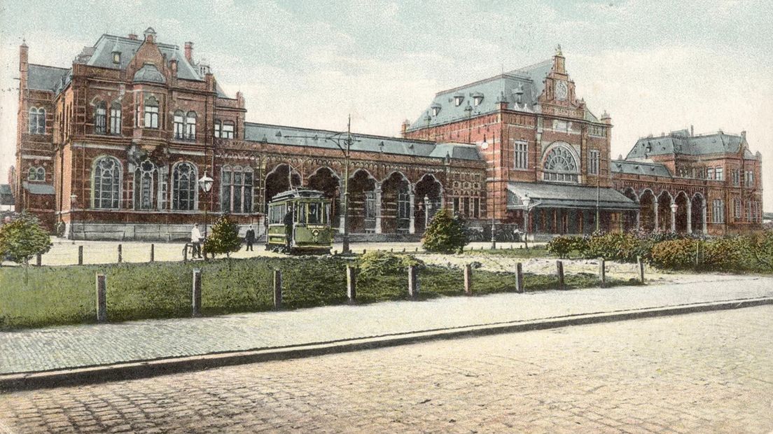 Het Groninger Hoofdstation in 1905