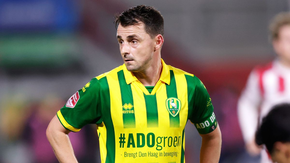 Spelers ADO Den Haag balen dat ze kampioensschaal nog niet krijgen: 'Heel raar'