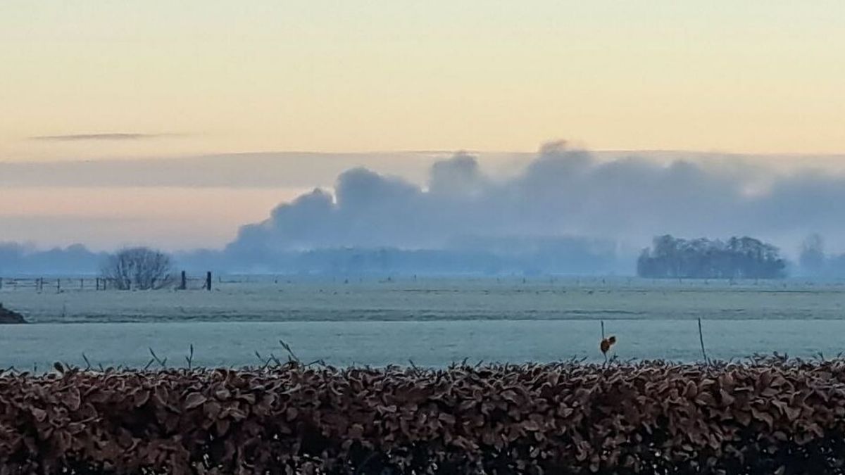 Brand in schuurtje in Langezwaag | Code geel voor plaatselijke gladheid