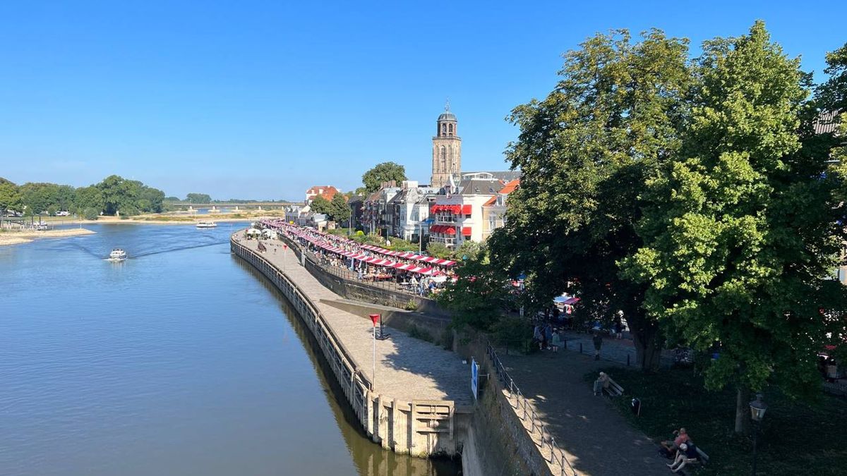 Kijk terug: Deventer Boekenmarkt en voorbereidingen gondelvaart Belt-Schutsloot