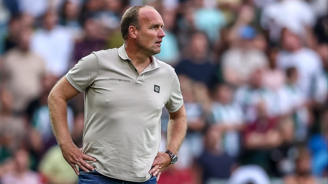 FC Groningen-trainer Dick Lukkien