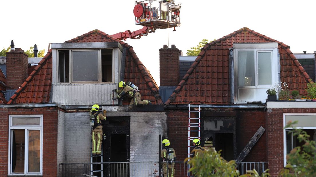De brand ontstond op het balkon