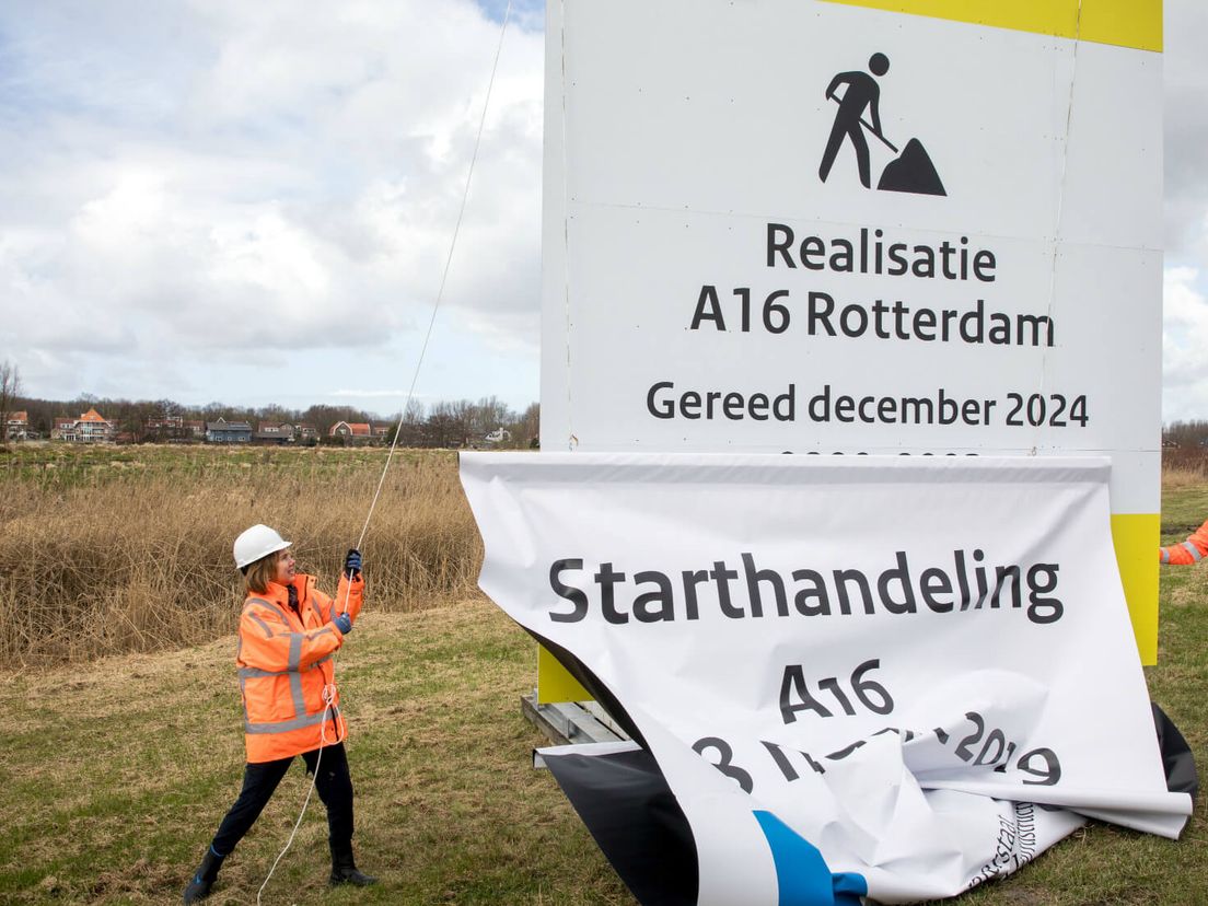 Minister van Nieuwenhuizen geeft startsein aanleg A16