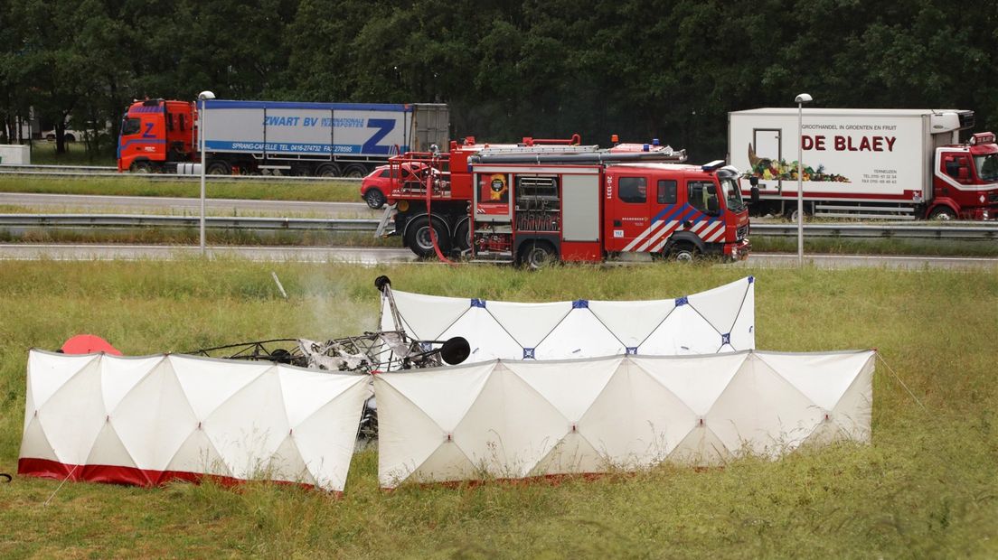 Het vliegtuig crashte langs de A58