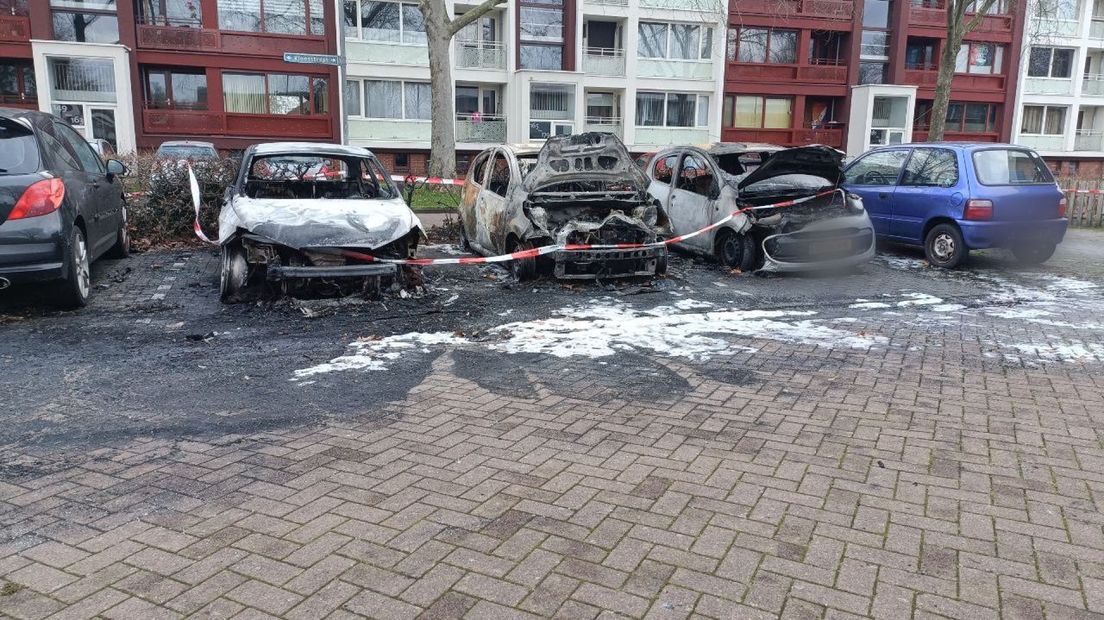 Veel schade in Doetinchem door een autobrand.