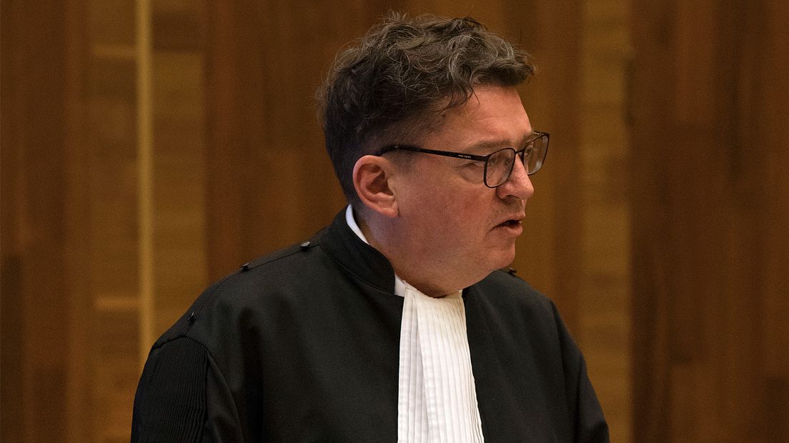 Advocaat-generaal Jan-Willem Grimbergen eiste acht jaar cel en tbs tegen Bart van U.
