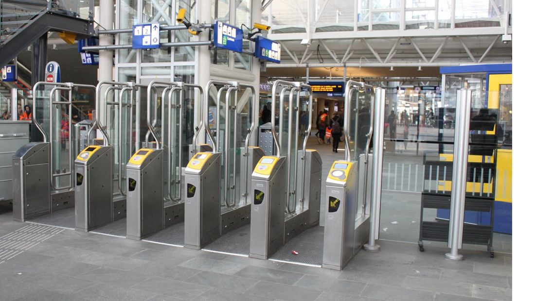 De stationshal van Leiden Centraal