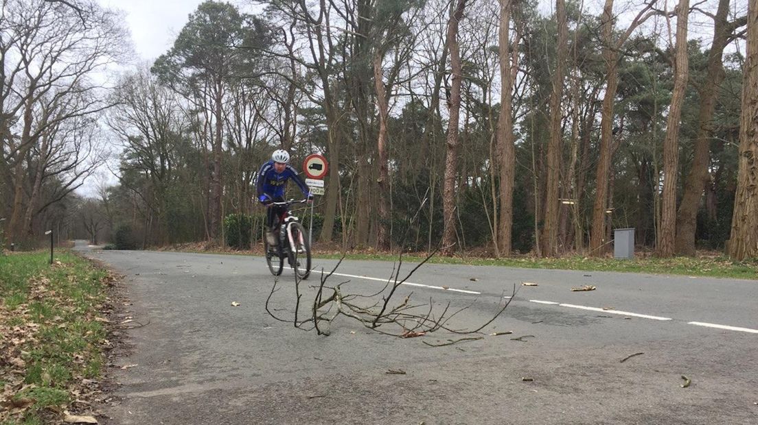 Sommige fietsers namen vanochtend toch risico op de Sallandse Heuvelrug