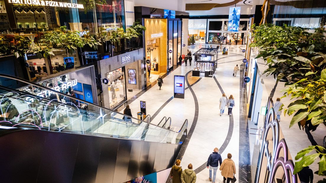 Zo ziet The Mall of the Netherlands er van binnen uit