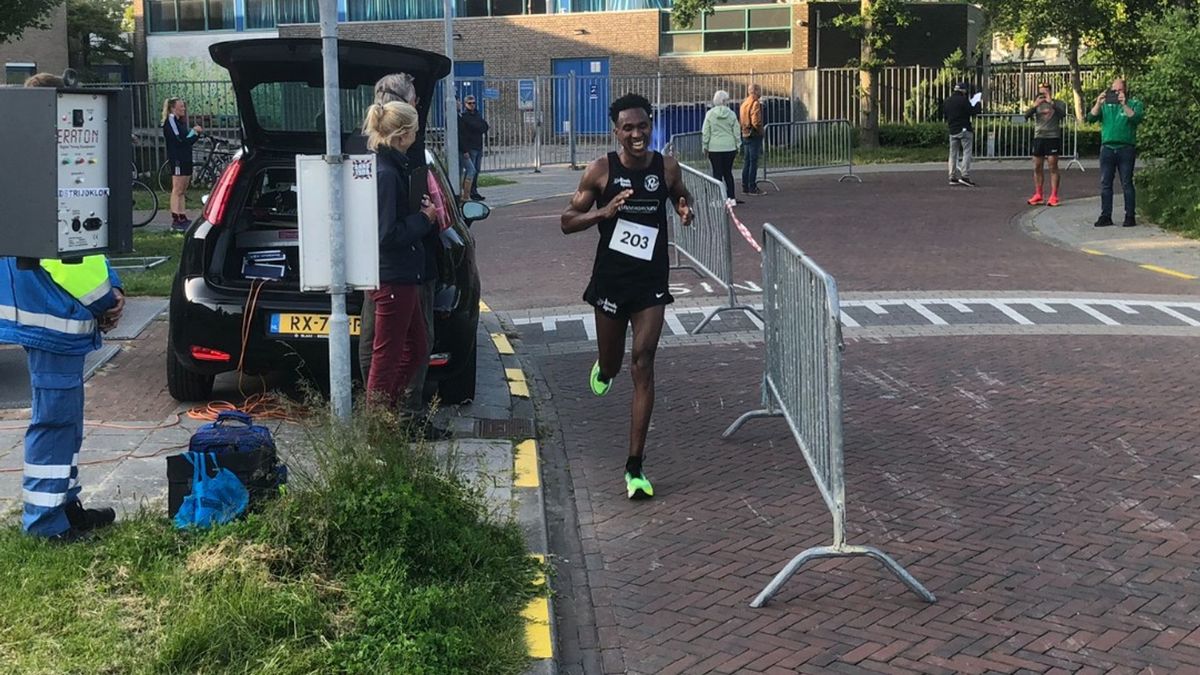 Yohannes Gebreslassie wint 25e editie van Rammekensloop