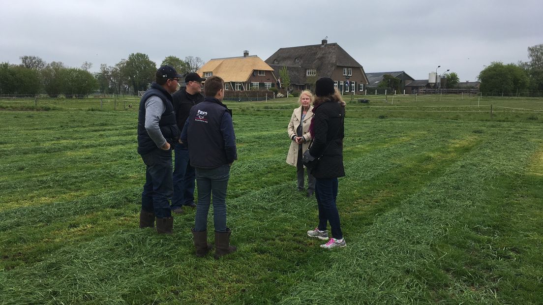 Nabestaanden bezochten 4 mei de plek van de crash