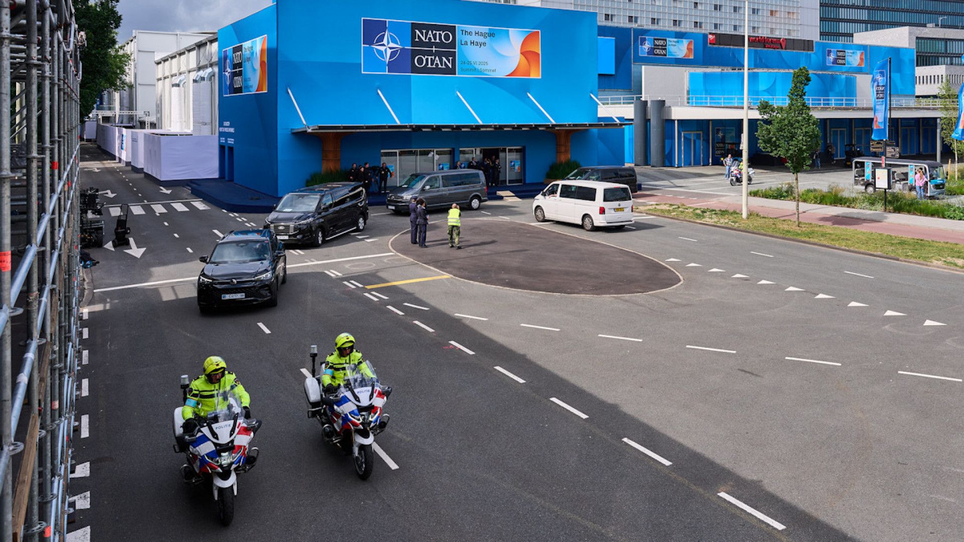 IN BEELD: NAVO-top 2025 – van Trump bij de koning tot protest op de A12