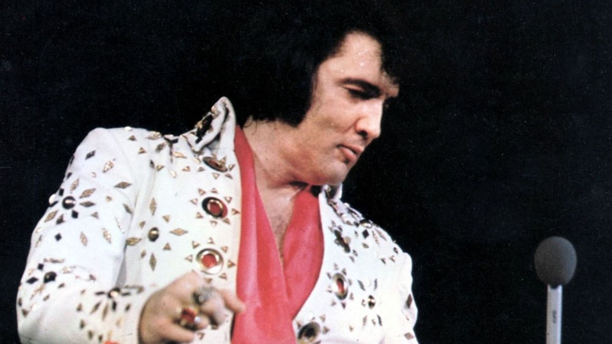 Radio Drenthe staat vandaag in het teken van Elvis Presley! - RTV Drenthe