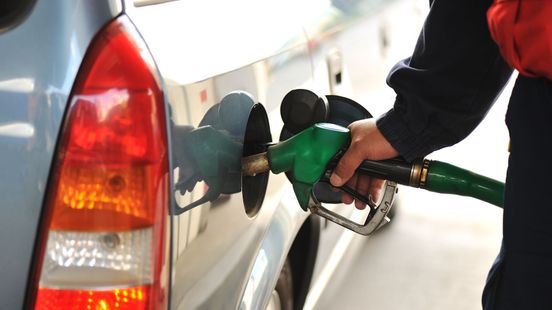 Benzine wordt duurder: hier tank je momenteel het goedkoopst