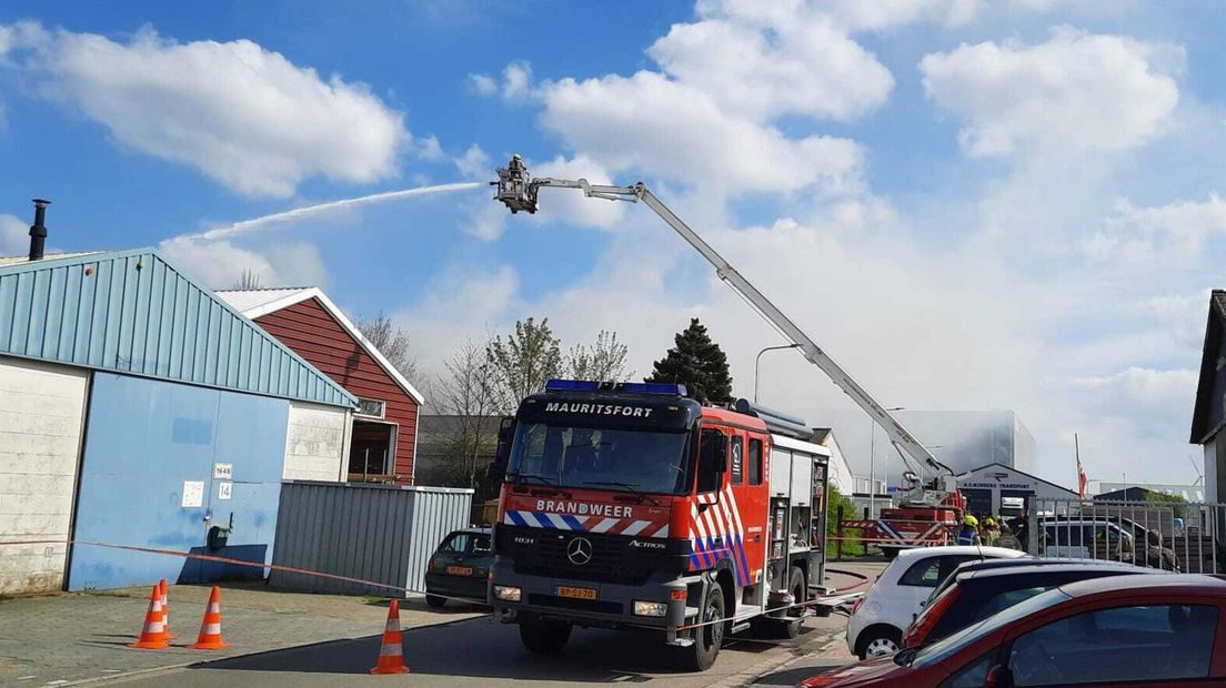Grote brand in Terneuzen geblust - Omroep Zeeland