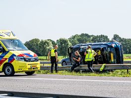 Auto klapt op vangrail A28 bij Beilen, vertragingen voorbij