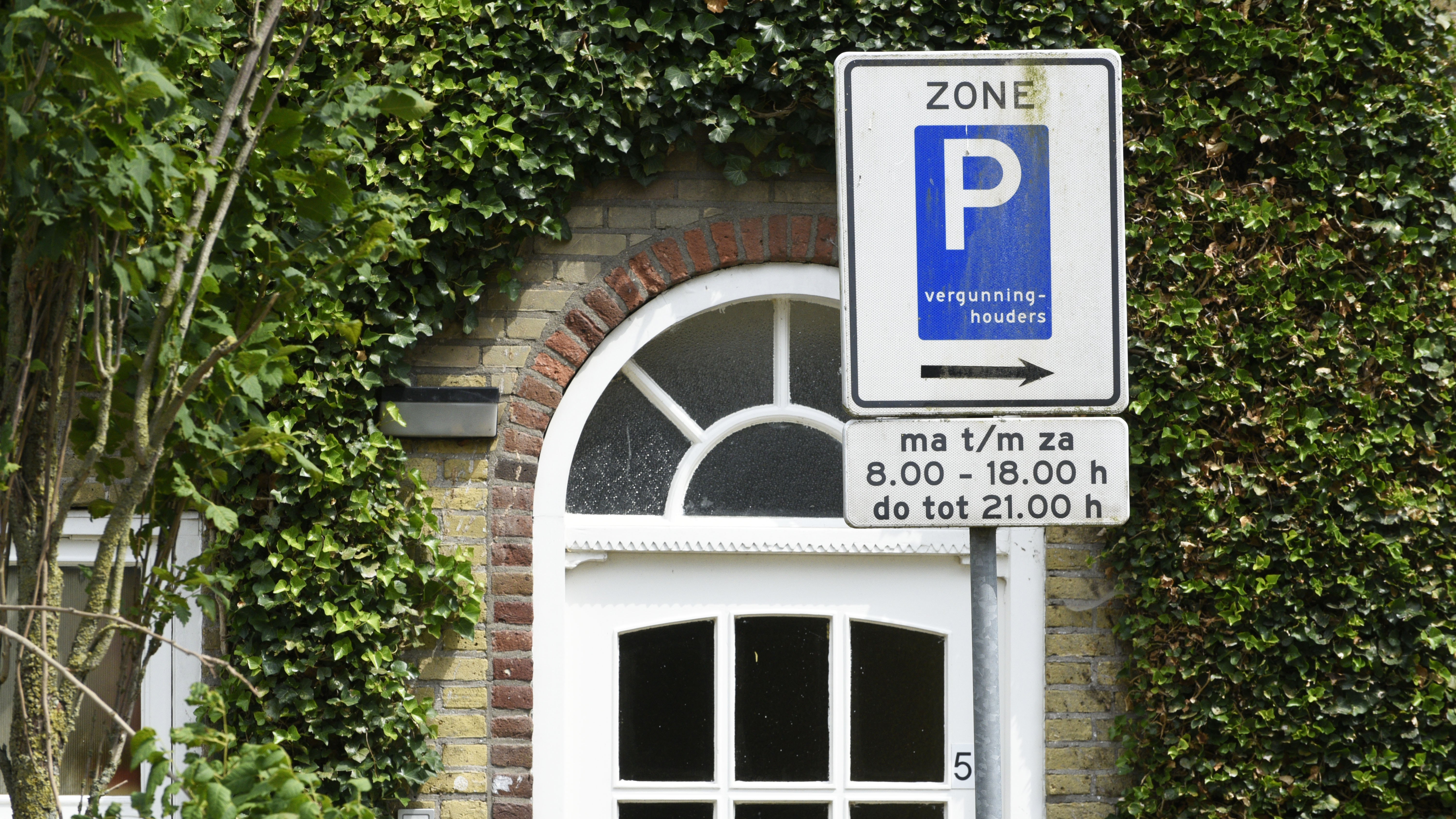 Parkeervergunning Duurder: Hoe Zit Het In Jouw Gemeente? - L1 Nieuws