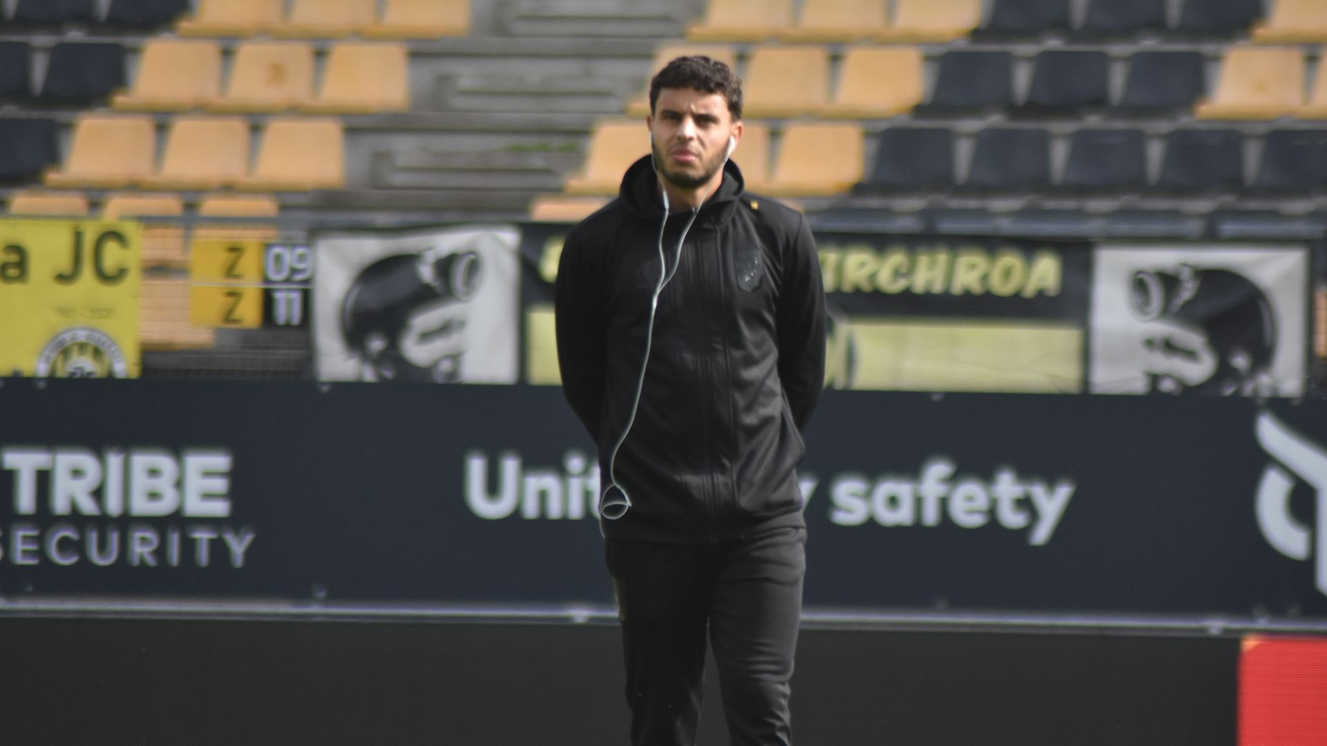 LIVE | Vitesse kan derde worden bij zege uit tegen Roda JC