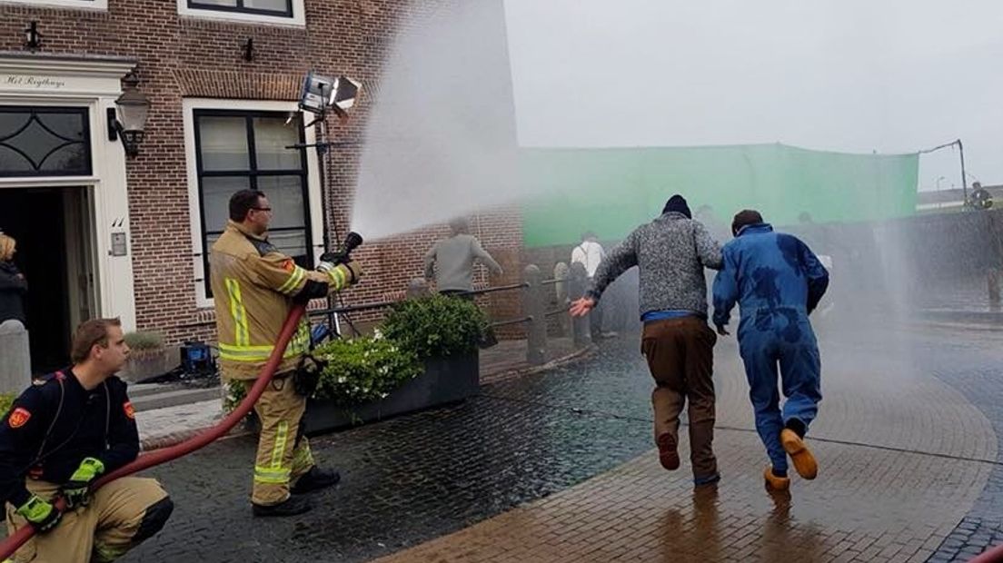 Brandweer assisteert bij filmopnames in Colijnsplaat