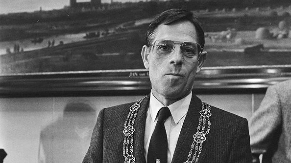 Oud-burgemeester van Den Haag Ad Havermans (87) overleden - Omroep West
