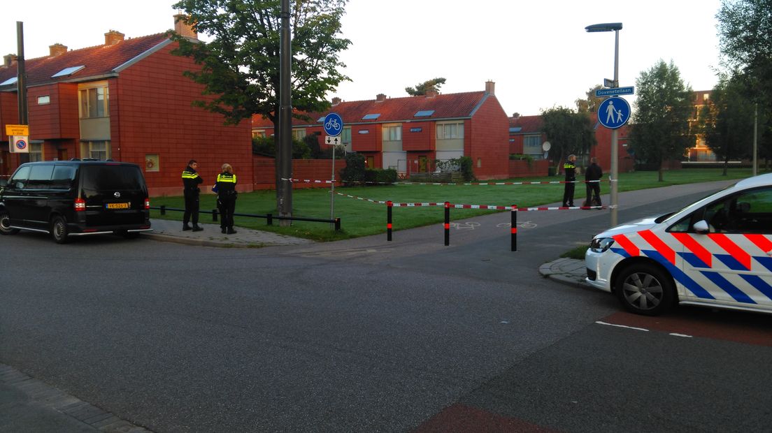 De politie doet momenteel onderzoek in Arnhem-Zuid