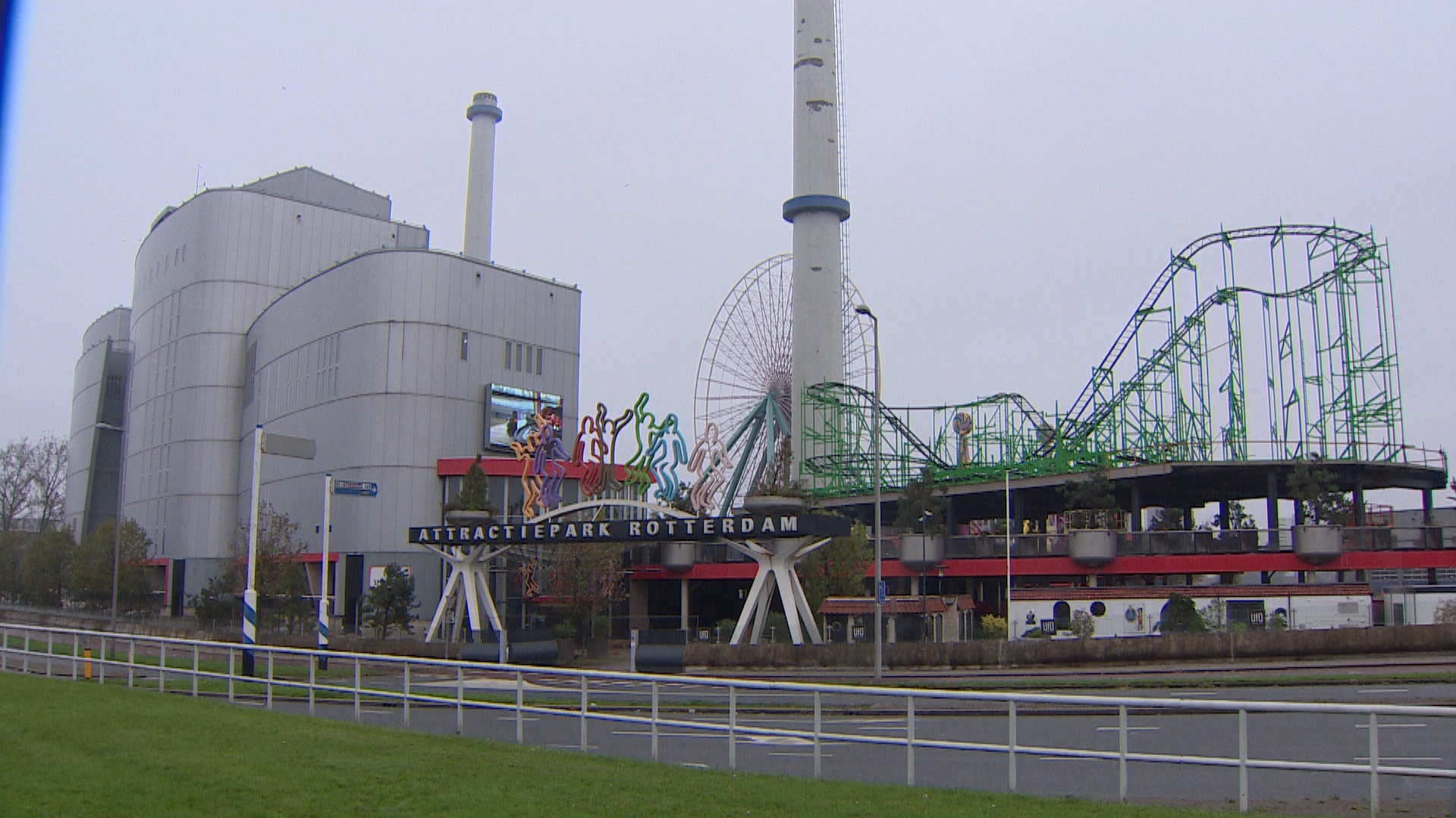 Zo moet Attractiepark Rotterdam eruit komen te zien, gaat dat lukken?