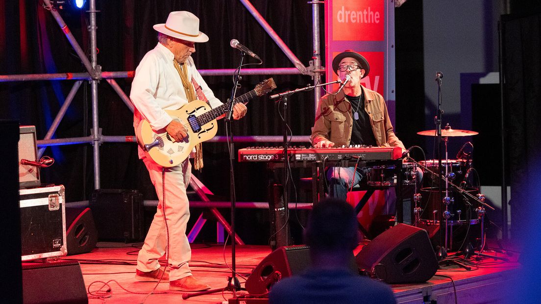 Jeffrey Halford & The Healers