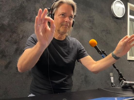 Na bijna 1000 shows neemt dirigent Richard Zoer afscheid van Soldaat van Oranje