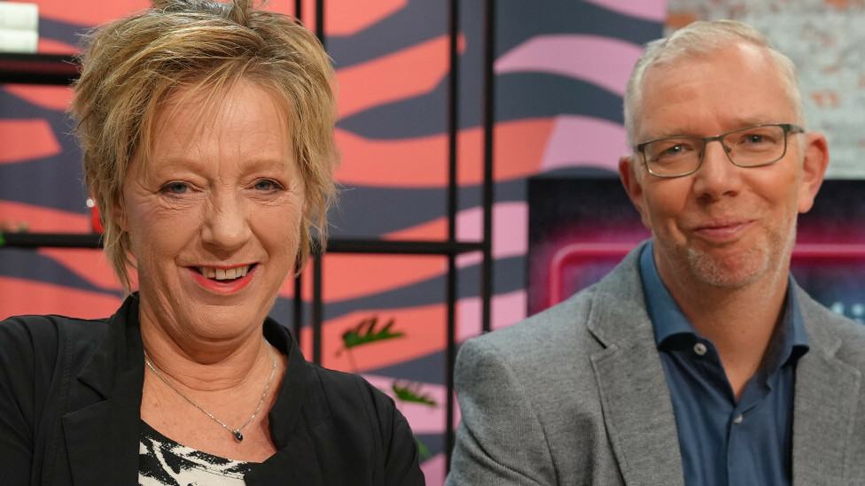 Presentatoren Simone Scheffer en Jan Dirk de Haan