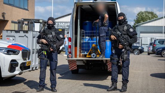 Honderden kilo's drugs en stamp-apparatuur: dit vond de politie in de drugslabs in Dordrecht en Zwijndrecht Home