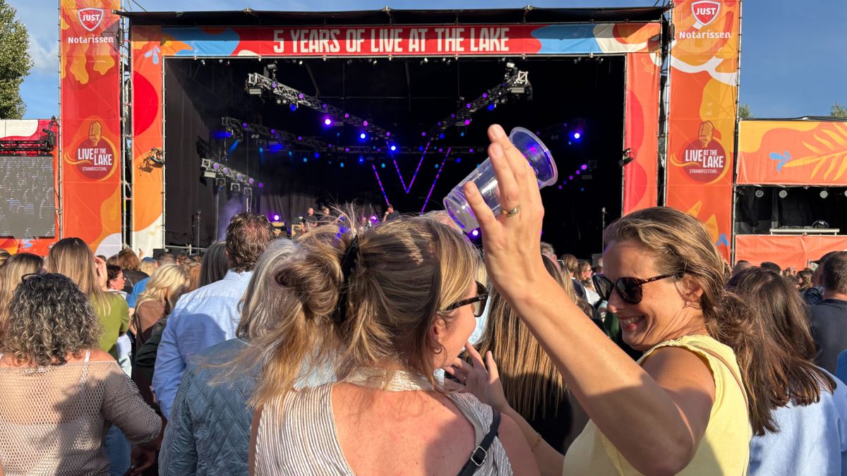 Zon, liefde en Hollandse hits op Live at the Lake: 'Als ik terug kon in de tijd...'