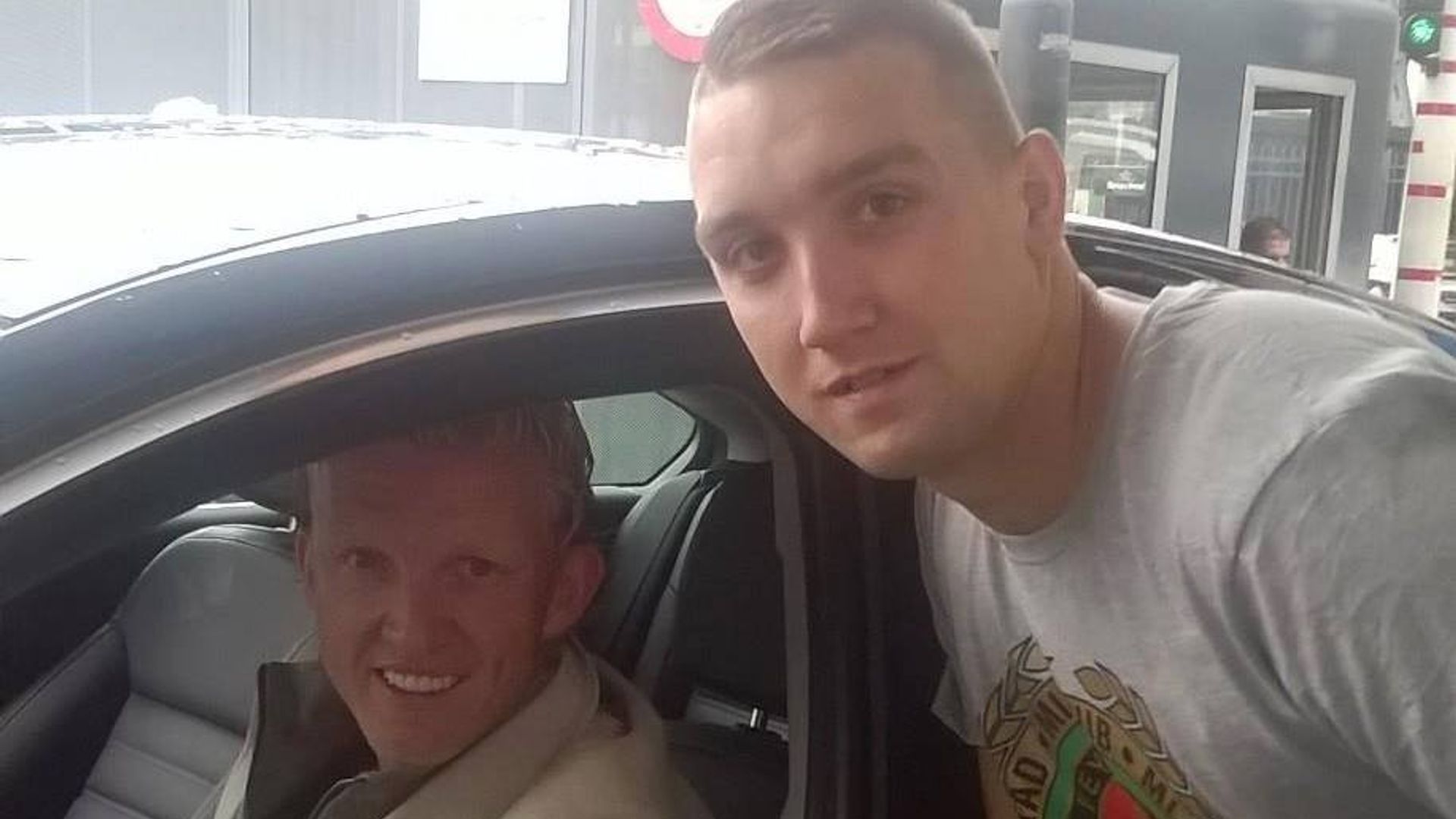 Damian op de foto met zijn favoriete Feyenoord-speler aller tijden: Dirk Kuyt