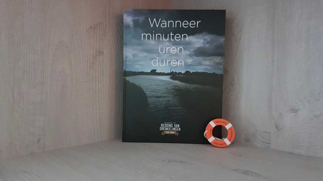 Het boek ter ere van het lustrum (Rechten: Bernie Peters)