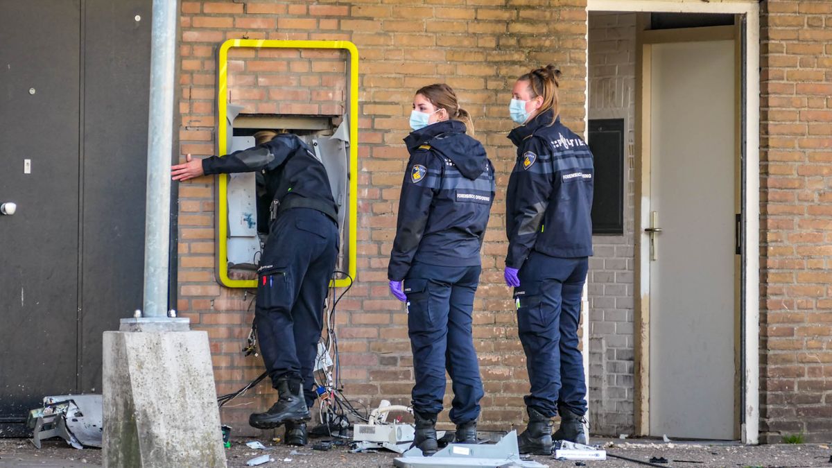 Waarschuwingsschoten gelost bij achtervolging plofkrakers Amersfoort, daders ontkomen