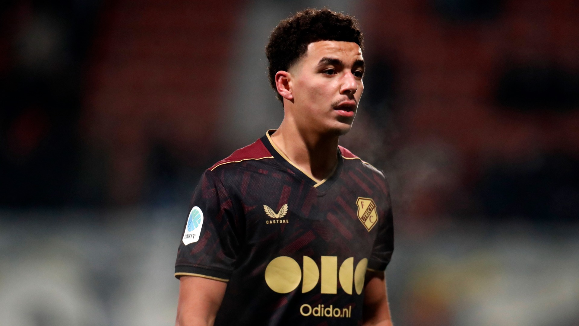 Jong FC Utrecht onderuit, DOVO speelt gelijk bij Harkemase Boys