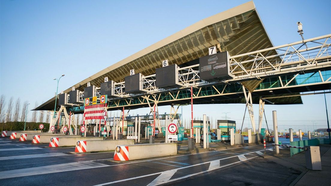 Het tolplein van de Westerscheldetunnel