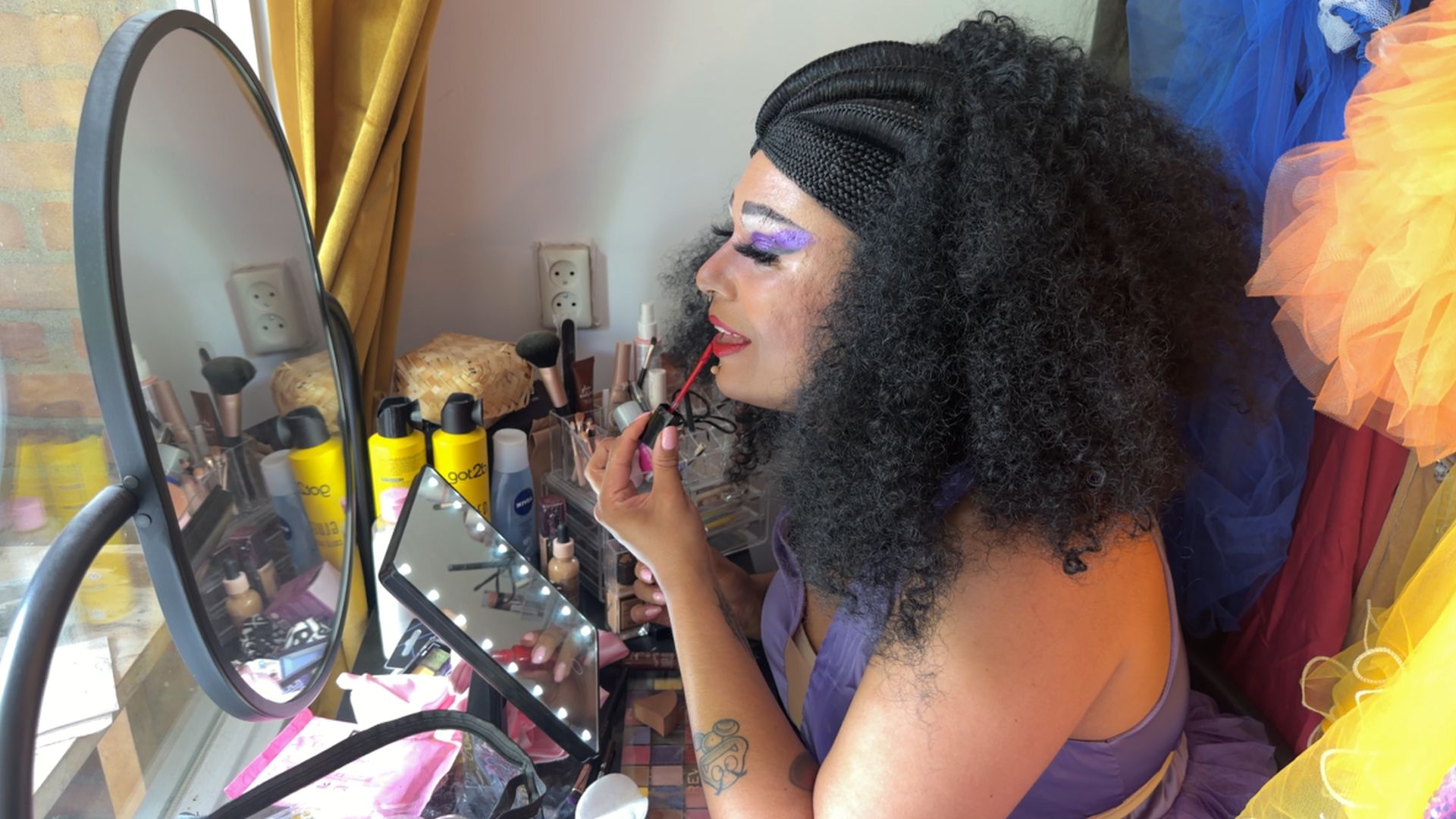 Glitter met een boodschap: voor Miss Pedis is Pride meer dan een feestje